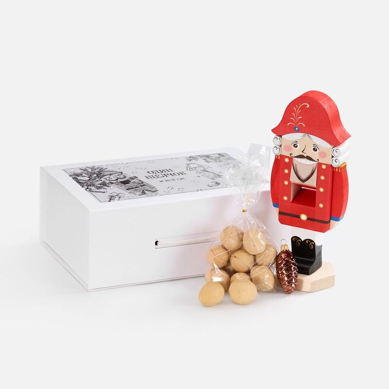 Набор &laquo;Один щелчок &mdash; и все ОК&raquo; с орехами арт.30194