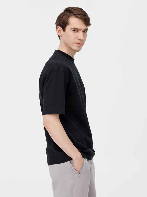 Футболка оверсайз унисекс Sideline, черная арт.18406.30