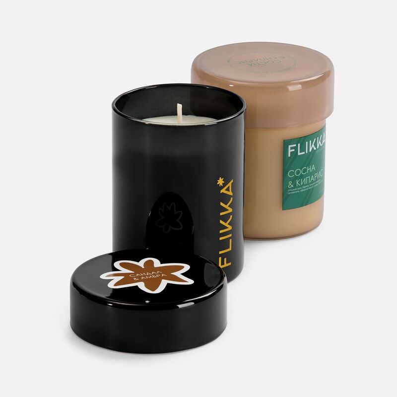 Ароматическая свеча Flikka, сосна и кипарис, бежевая арт.17352.00