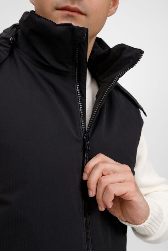 Жилет унисекс Sfera, черный арт.20441.30