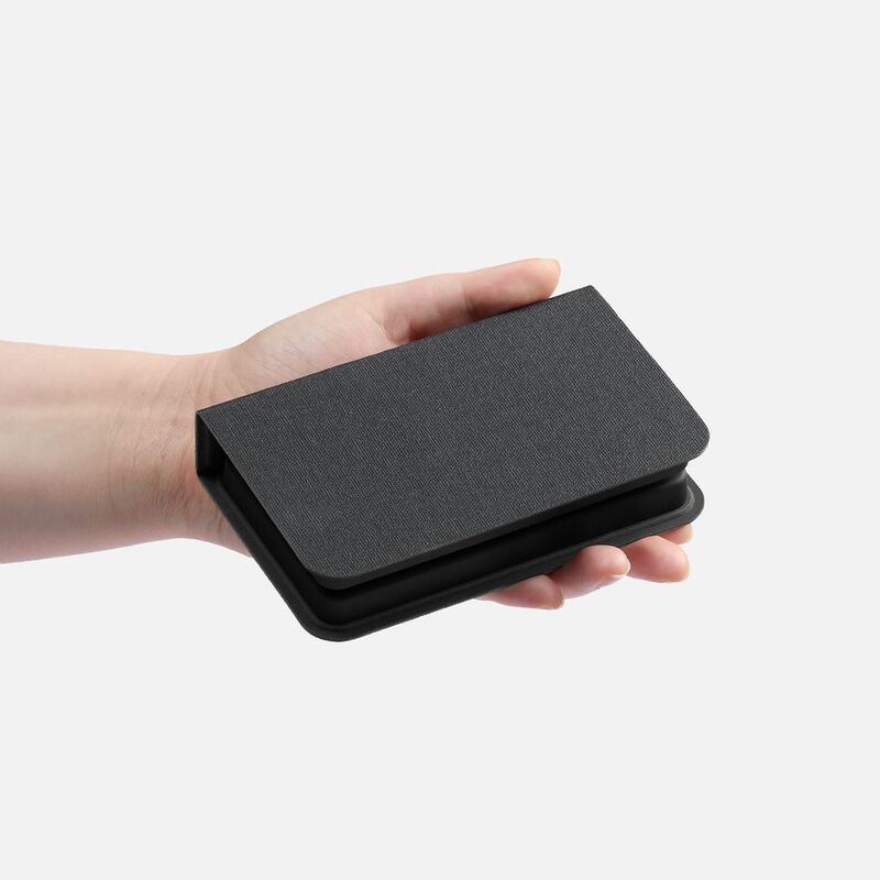 Внешний аккумулятор с беспроводной зарядкой reCover 8000 мАч, черный арт.17383.30