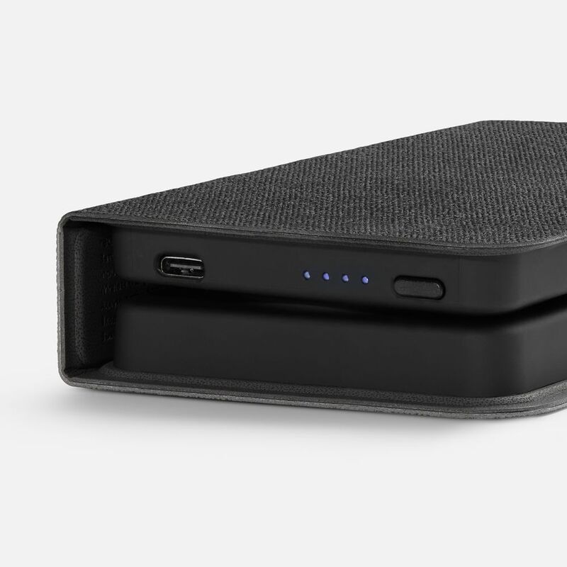 Внешний аккумулятор с беспроводной зарядкой reCover 8000 мАч, черный арт.17383.30