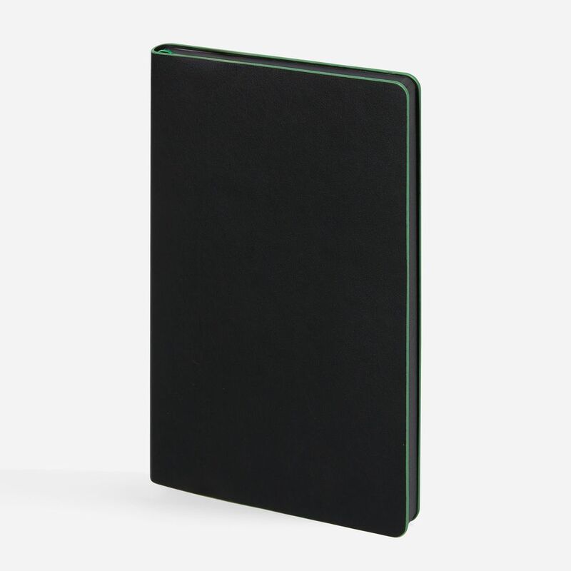Ежедневник Trait, недатированный, черный с зеленым арт.14097.39
