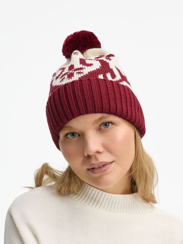 Шапка Wintertude, красная с белым арт.21284.56