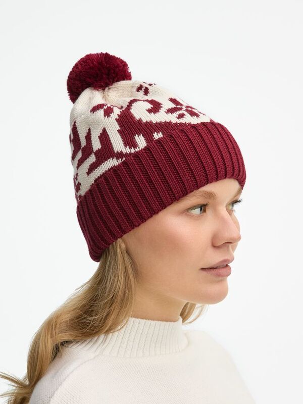 Шапка Wintertude, красная с белым арт.21284.56