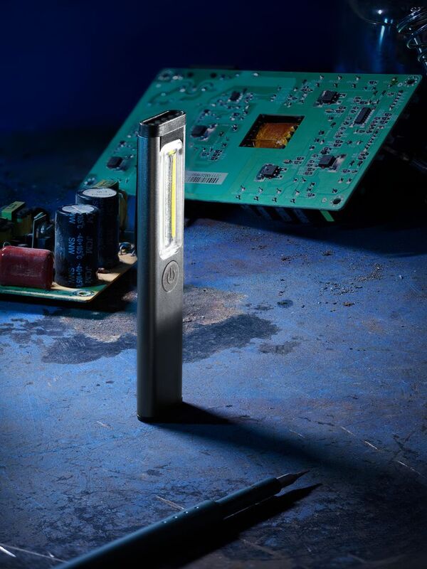 Фонарик-факел аккумуляторный Wallis, ver.2, черный арт.17728.31