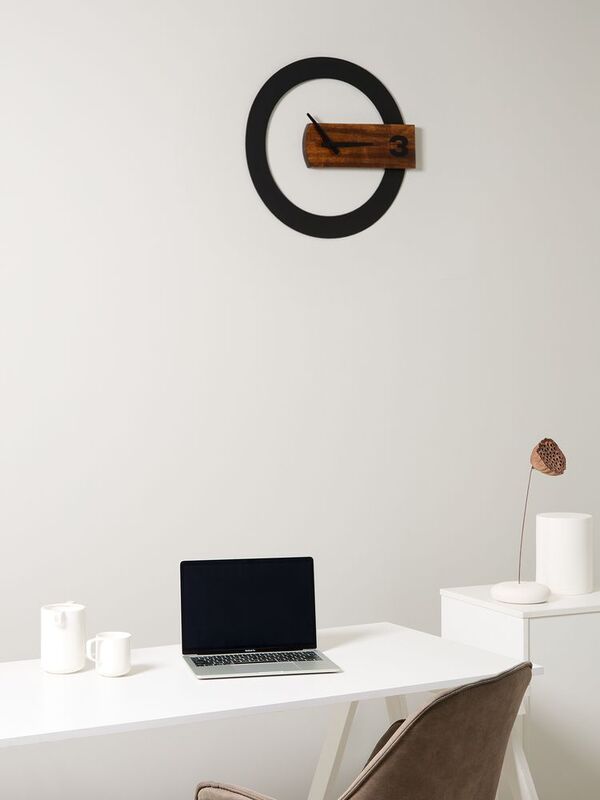 Часы TimeLord, черные с коричневым арт.19232.35