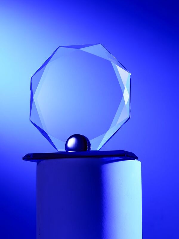 Стела Logrado арт.22119.00