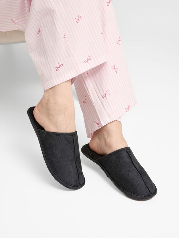 Тапочки домашние Norridge, черные арт.18788.30