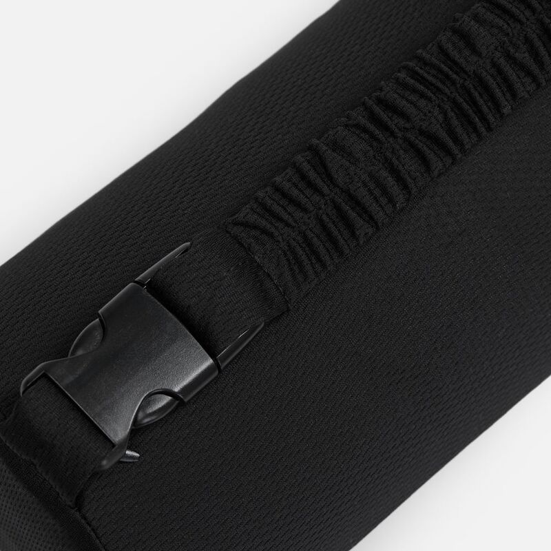 Подушка автомобильная на подголовник Roadie, черная арт.63053.30