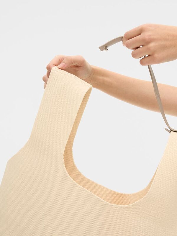 Сумка Aperto, молочная арт.18728.00