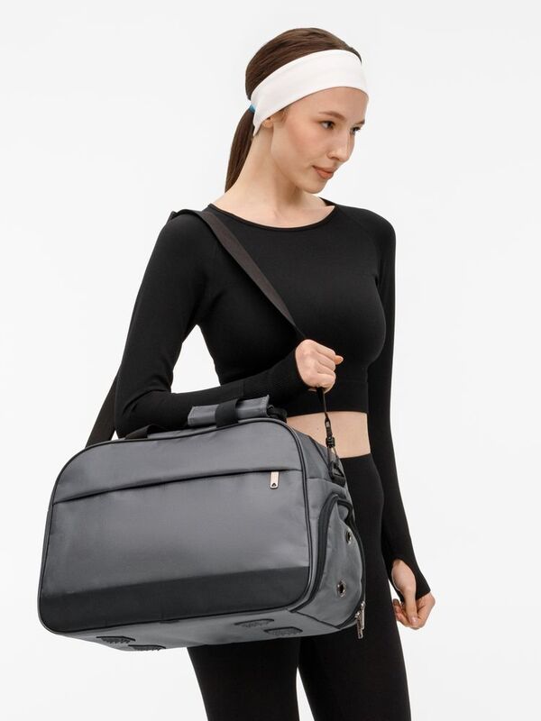 Спортивная сумка Atlantes, светло-серая с черным арт.18645.13