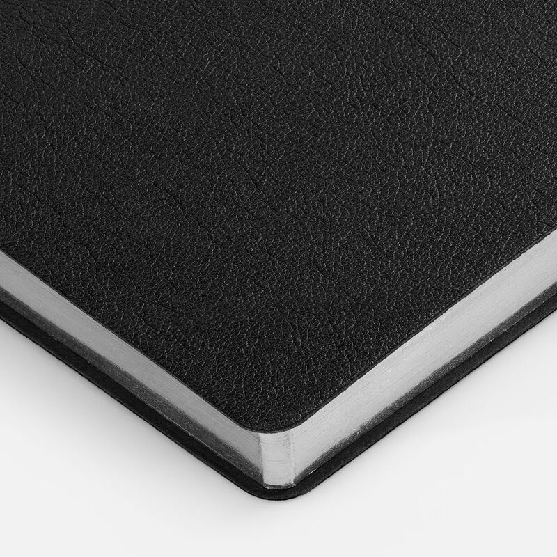 Ежедневник Petrus, недатированный, черный с серебром арт.15421.03