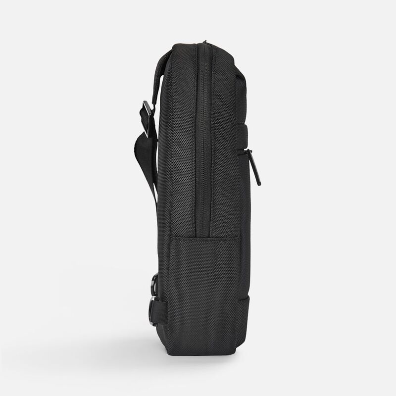 Рюкзак на одно плечо Discovery M, черный арт.21946.30