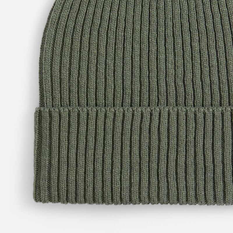 Шапка Catch Match без помпона, зеленая (полынь) арт.20385.93