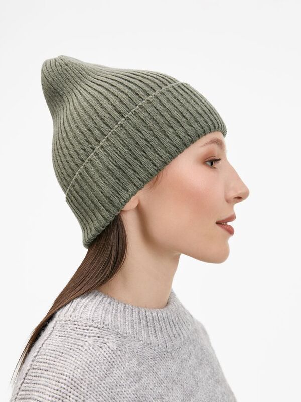 Шапка Catch Match без помпона, зеленая (полынь) арт.20385.93