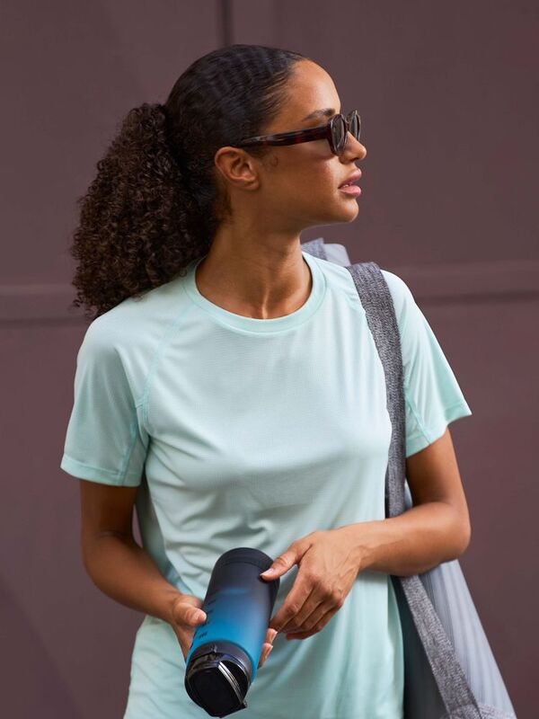 Футболка спортивная женская Vortex Women, темно-синяя с ярко-синим арт.04788534