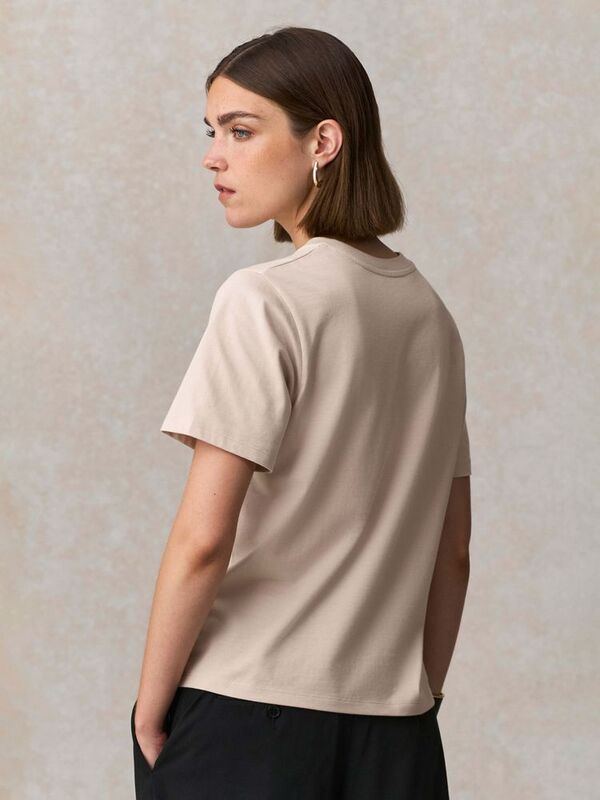 Футболка женская Legend Women, розовая (лососевая) арт.04776172