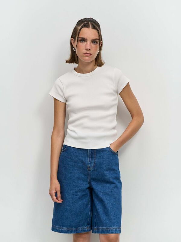 Футболка женская Sara, черная арт.04814309