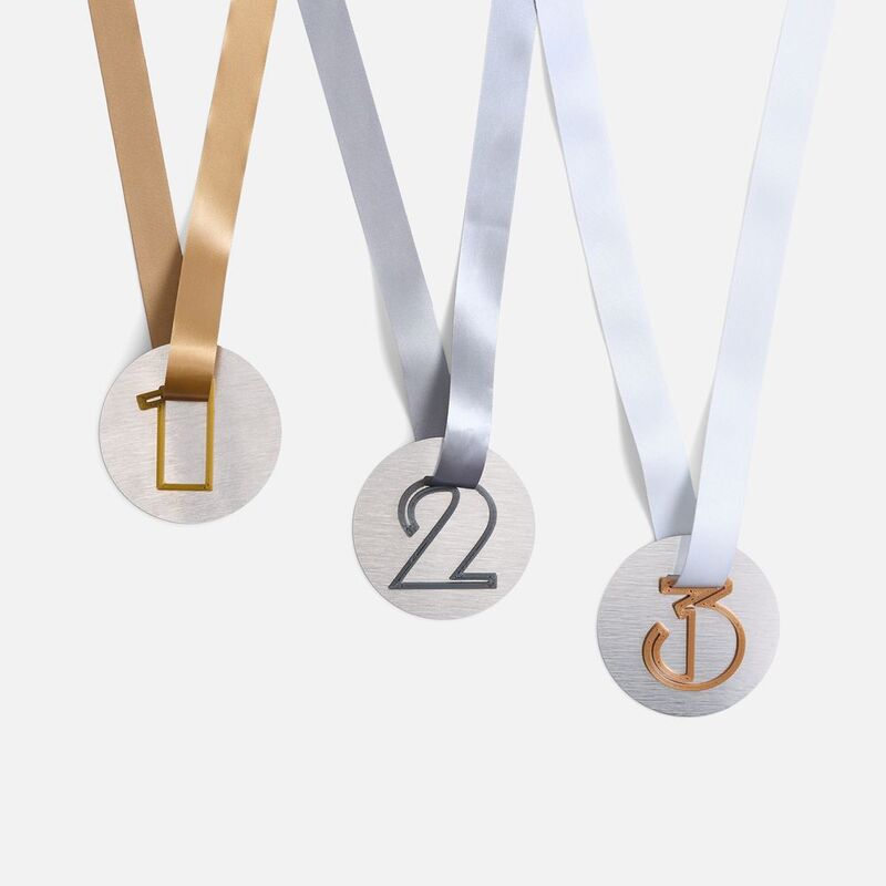 Медаль Fundo, серебристая с 3D-подвеской Symbol, цифра 3 арт.20563.13