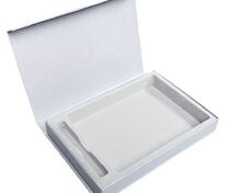 Коробка Silk с ложементом под ежедневник 15х21 см и ручку, серебристая арт.13069.10